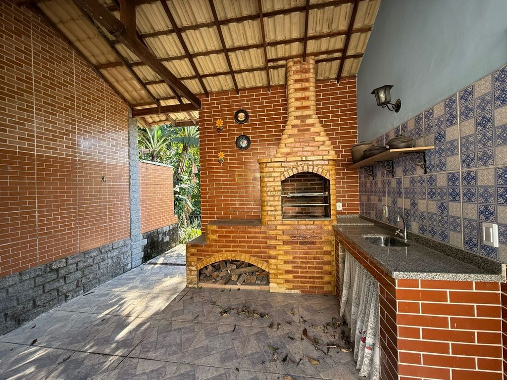 Casa de Condomínio à venda com 3 quartos, 496m² - Foto 9