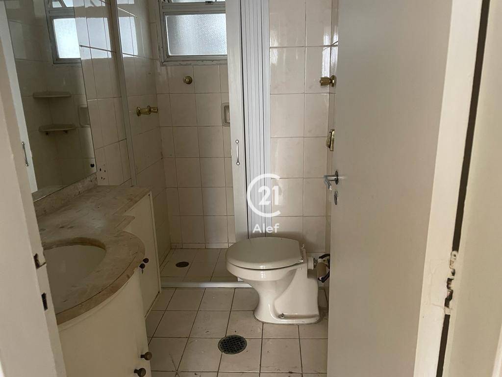 Apartamento à venda com 4 quartos, 142m² - Foto 9