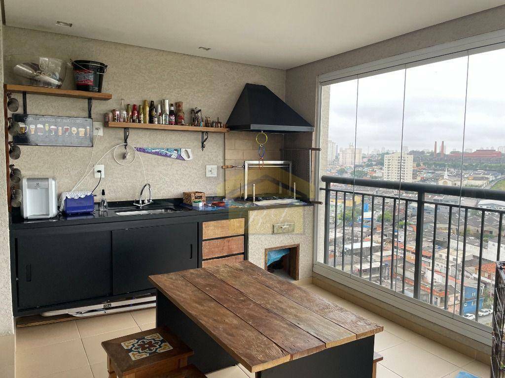 Apartamento à venda com 2 quartos, 96m² - Foto 1