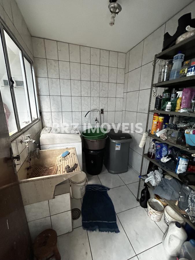 Casa para alugar com 5 quartos, 210m² - Foto 31