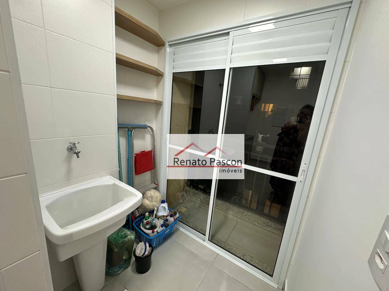 Apartamento à venda com 2 quartos, 56m² - Foto 2