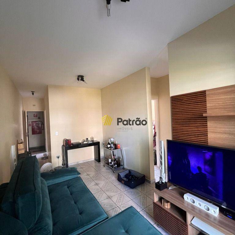 Apartamento à venda com 2 quartos, 62m² - Foto 9
