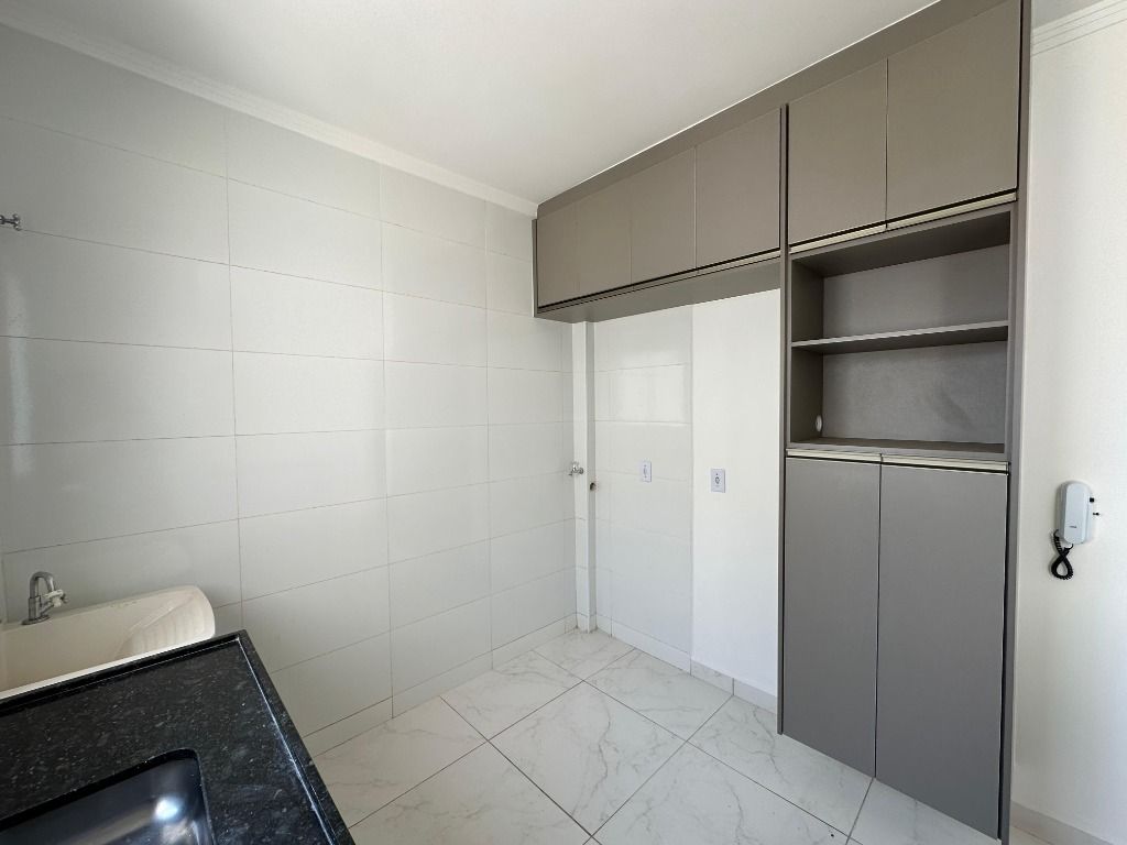 Apartamento à venda com 2 quartos, 45m² - Foto 22