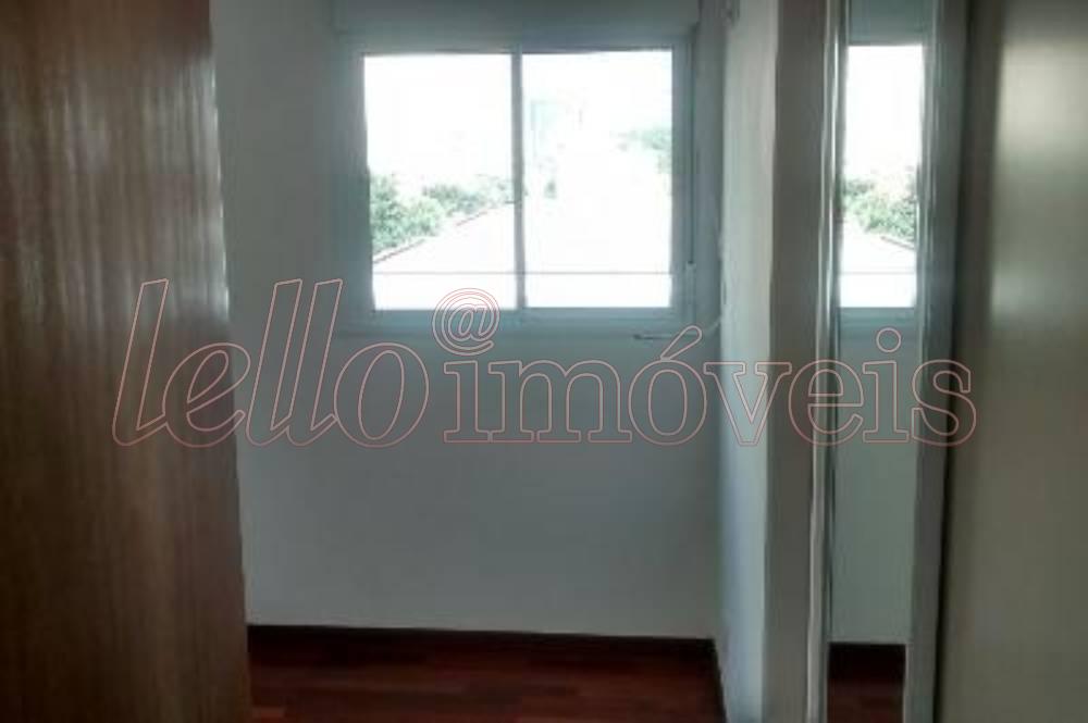 Apartamento para alugar com 2 quartos, 75m² - Foto 3