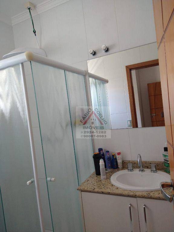 Sobrado à venda com 3 quartos, 180m² - Foto 9