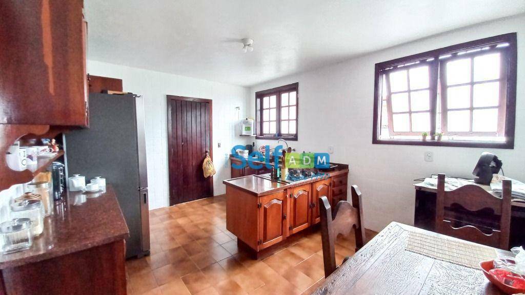 Casa de Condomínio para alugar com 4 quartos, 180m² - Foto 16