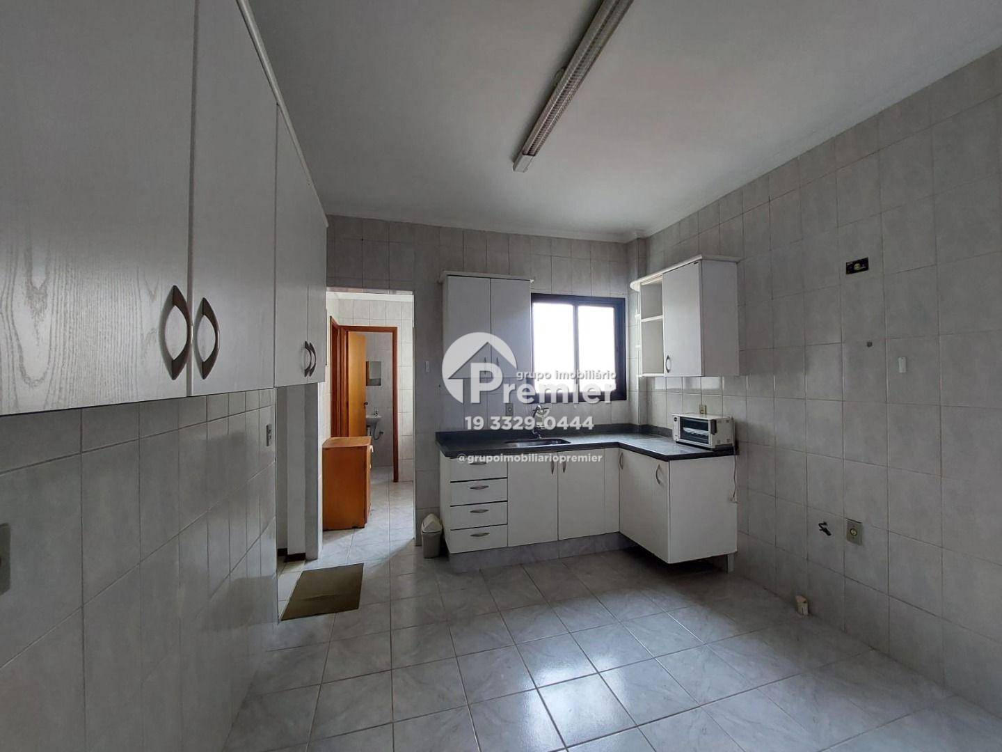 Apartamento para alugar com 3 quartos, 119m² - Foto 2