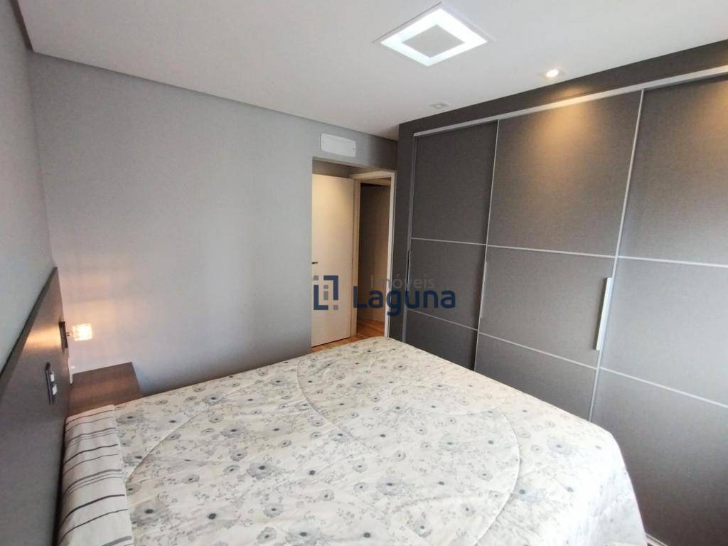 Apartamento à venda com 3 quartos, 70m² - Foto 10