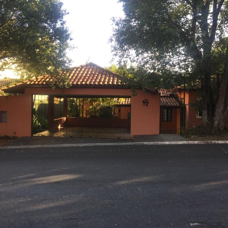 Casa de Condomínio para alugar com 3 quartos, 282m² - Foto 27