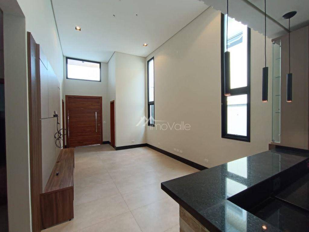 Casa de Condomínio à venda com 4 quartos, 160m² - Foto 2