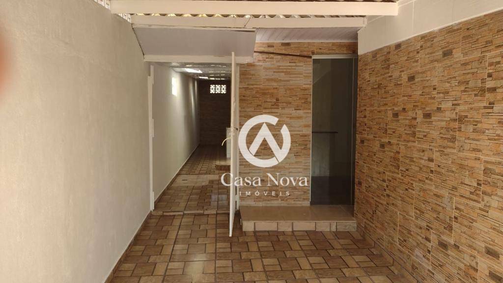 Apartamento à venda com 2 quartos, 68m² - Foto 2