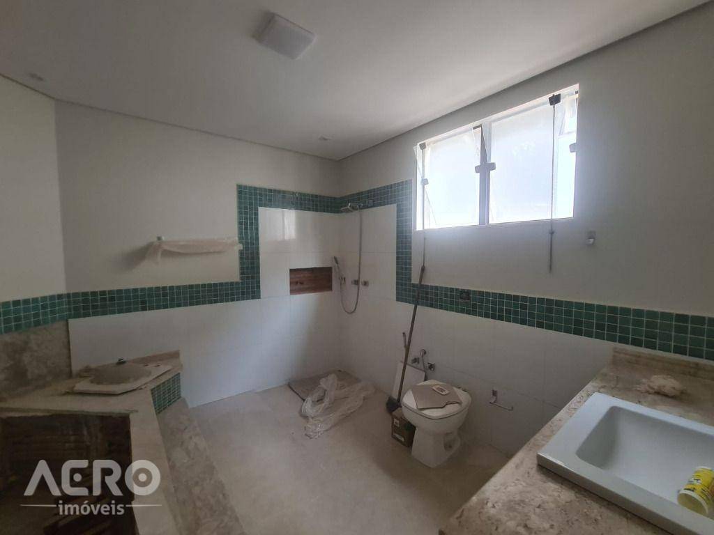 Casa de Condomínio à venda com 3 quartos, 260m² - Foto 13