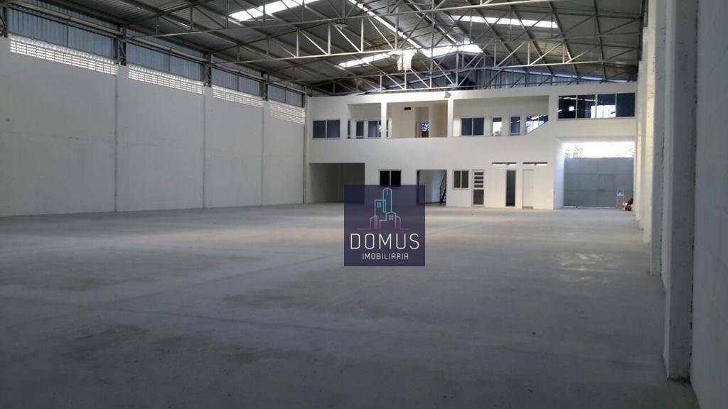 Depósito-Galpão-Armazém para alugar, 1100m² - Foto 1