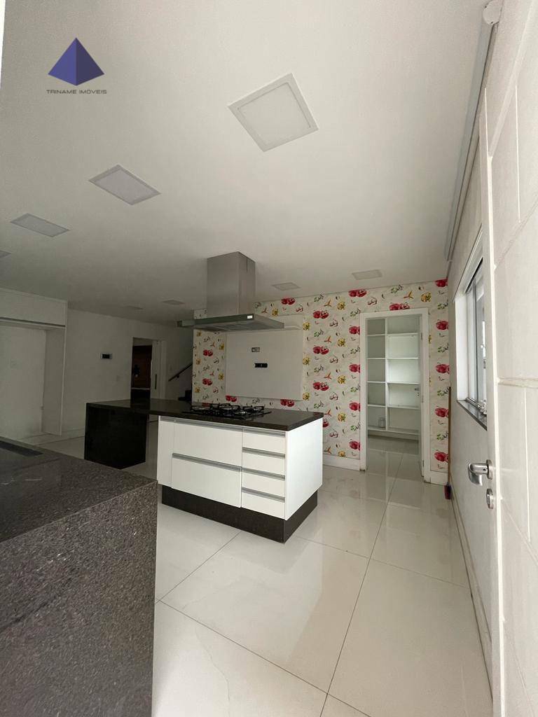 Sobrado à venda com 3 quartos, 250m² - Foto 14