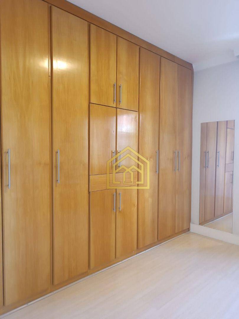 Apartamento à venda com 3 quartos, 98m² - Foto 11