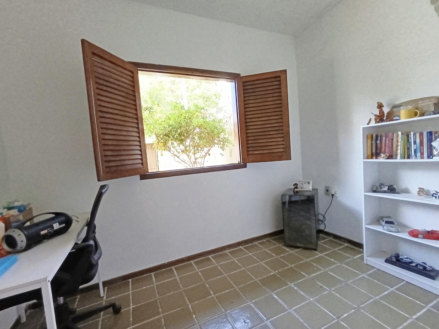 Casa à venda com 5 quartos, 350m² - Foto 8