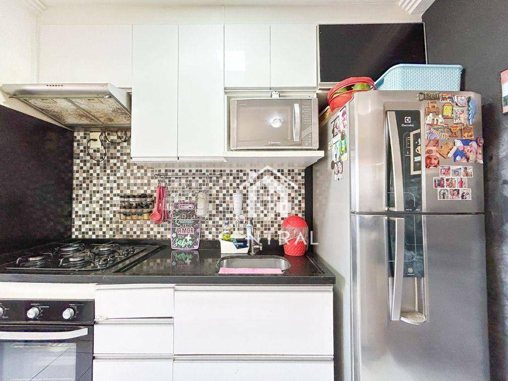 Apartamento à venda com 2 quartos, 47m² - Foto 7