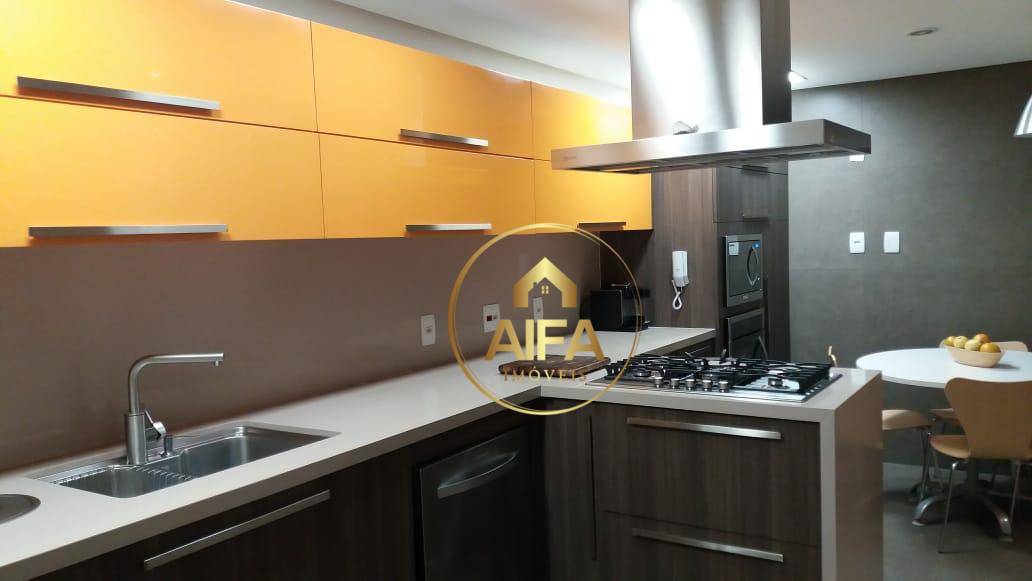 Apartamento à venda com 3 quartos, 191m² - Foto 1