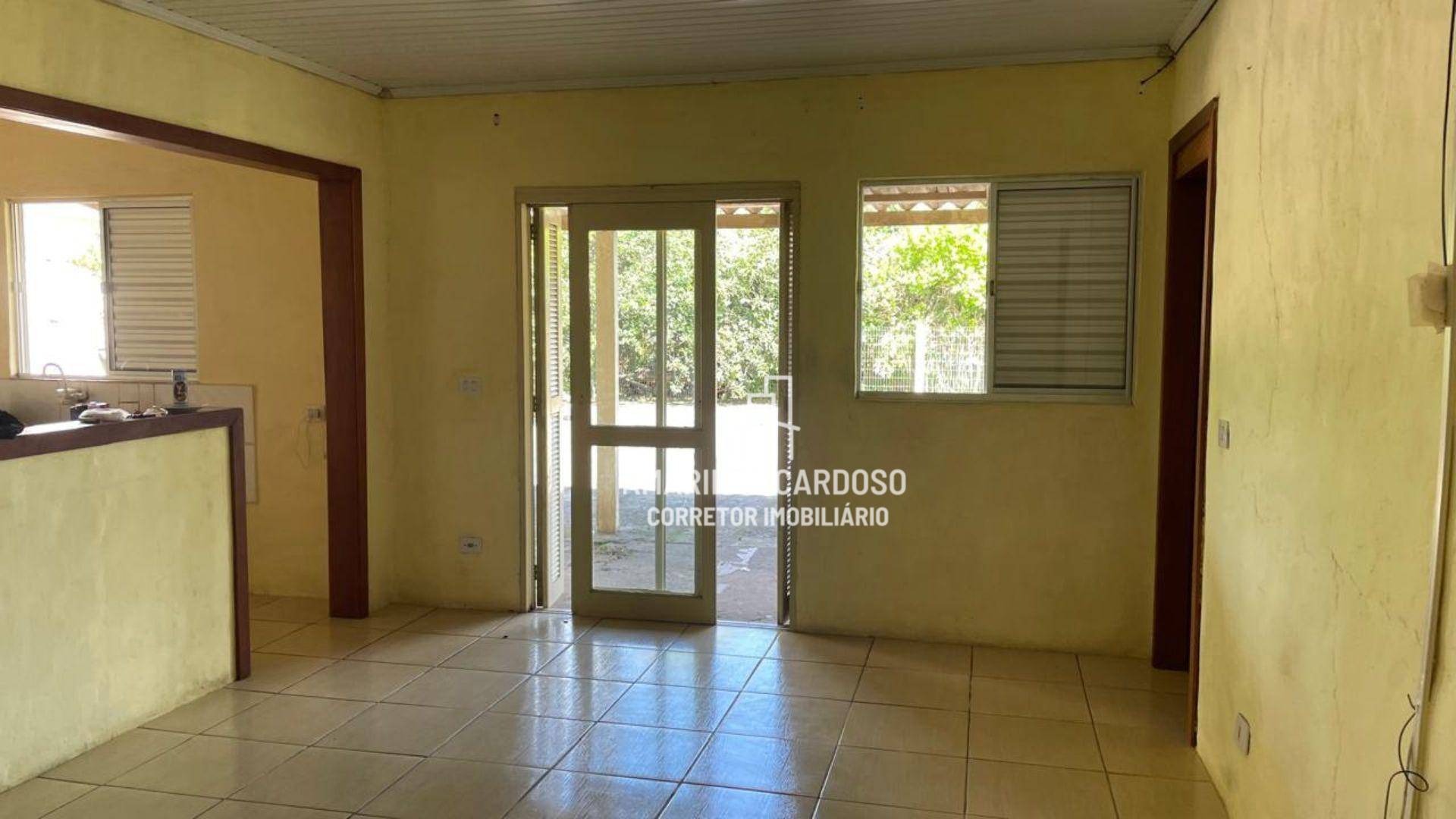 Casa à venda com 2 quartos, 95m² - Foto 4