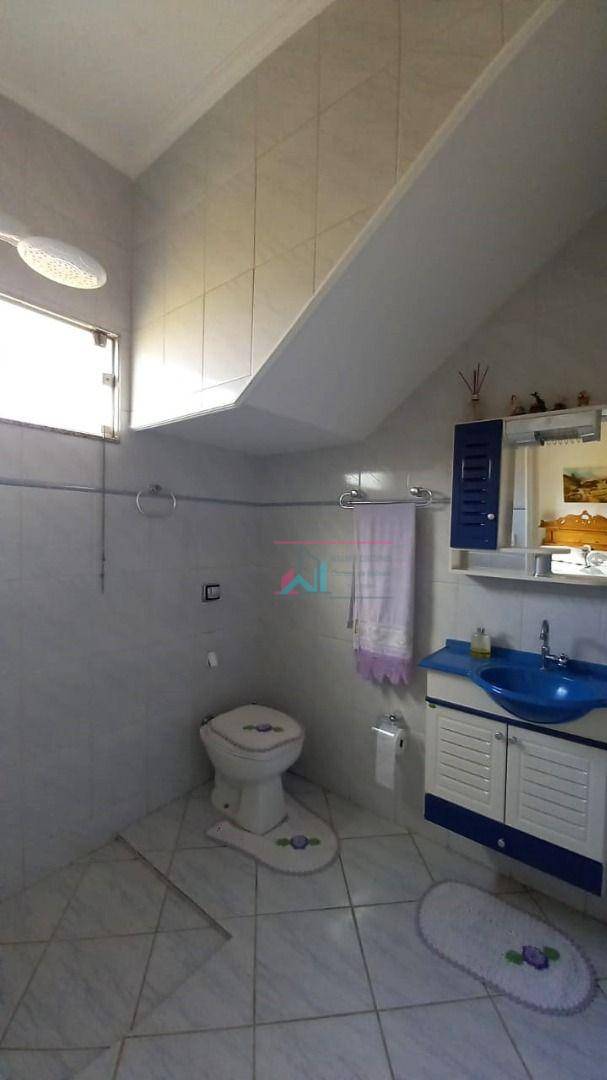 Casa à venda com 3 quartos, 186m² - Foto 12