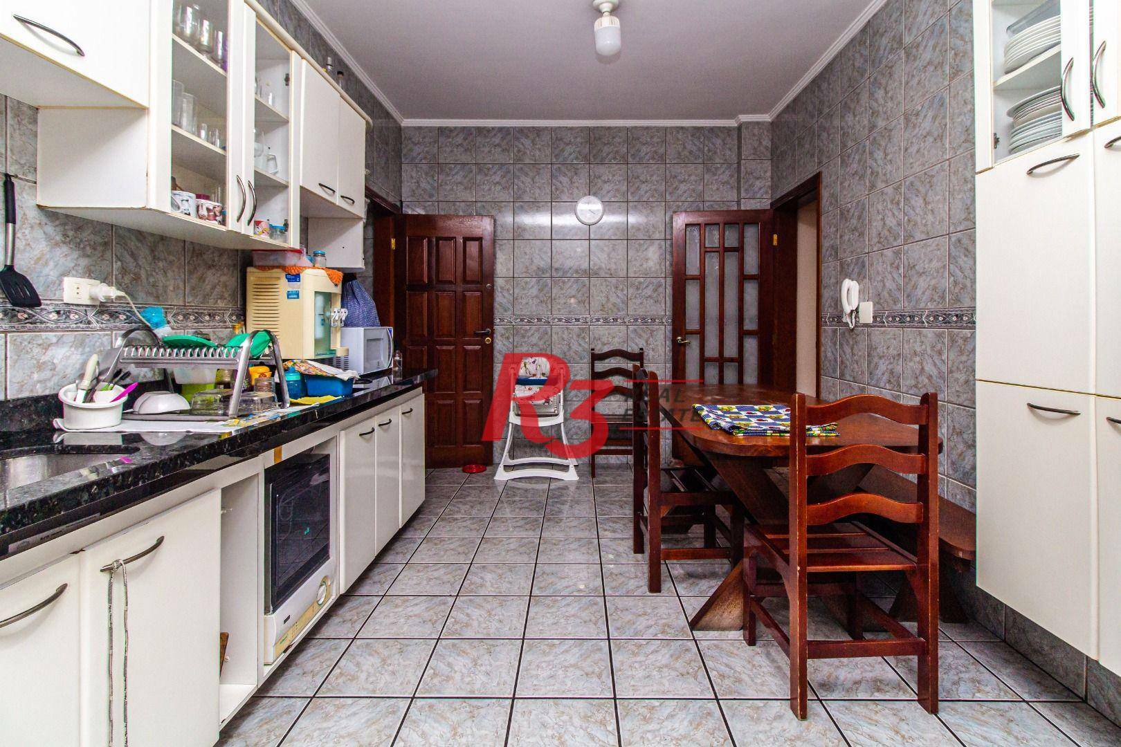 Sobrado à venda com 4 quartos, 228m² - Foto 10