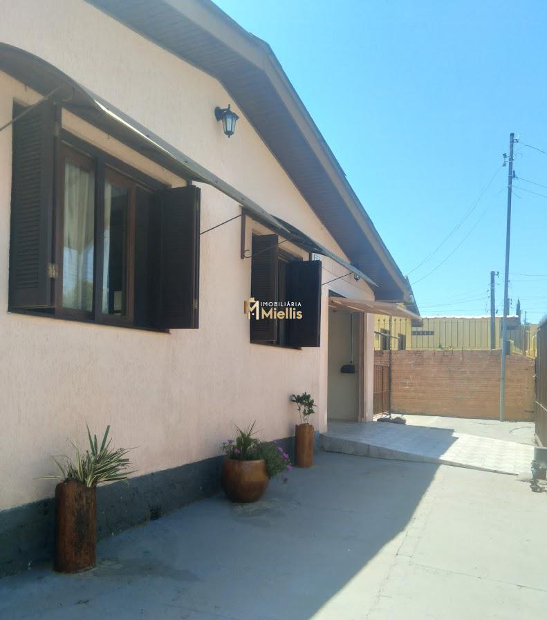 Casa à venda com 2 quartos, 100m² - Foto 3