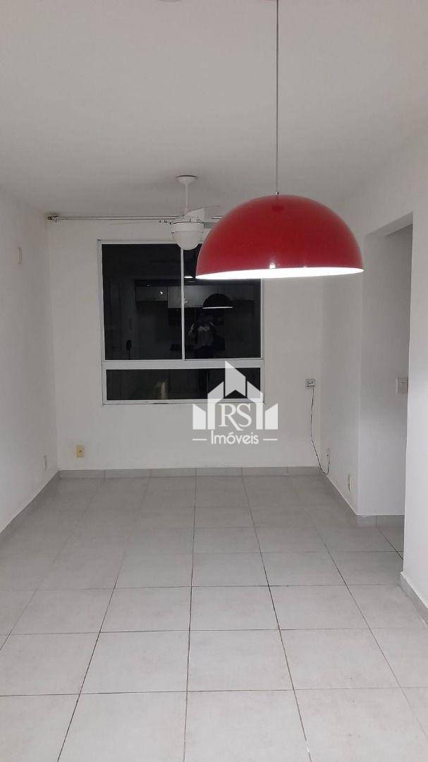 Apartamento à venda com 2 quartos, 49m² - Foto 1