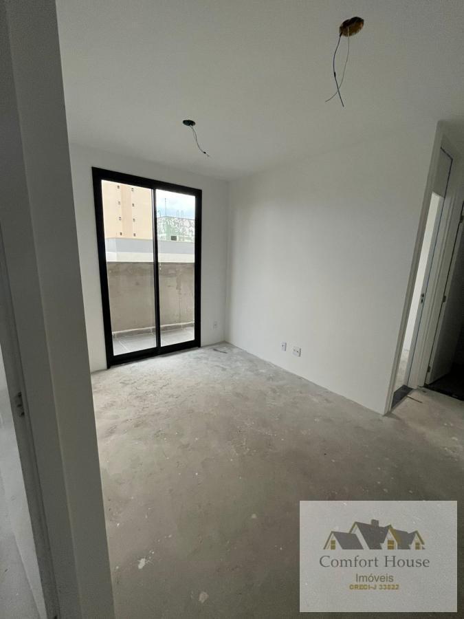 Apartamento à venda com 2 quartos, 40m² - Foto 15