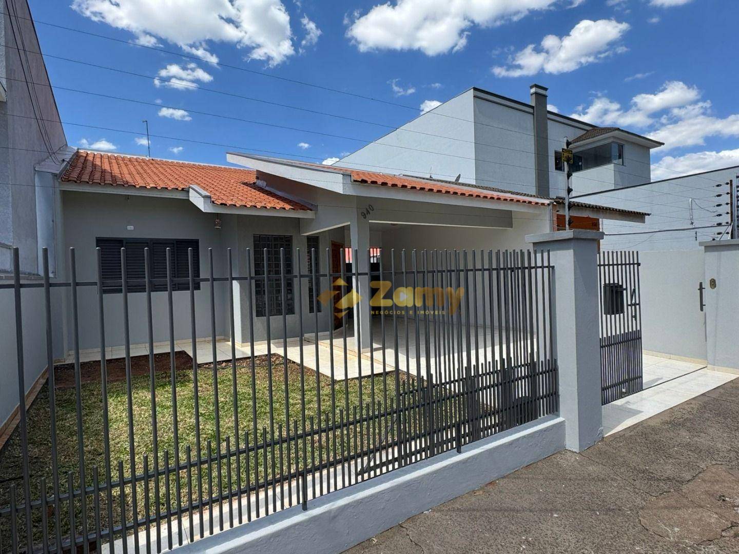 Casa, 3 quartos, 156 m² - Foto 1