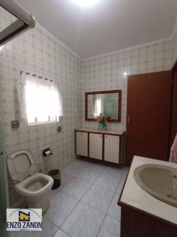 Sobrado à venda com 4 quartos, 206m² - Foto 23