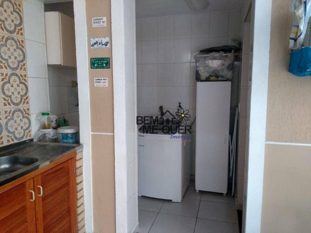 Sobrado à venda com 3 quartos, 300m² - Foto 14