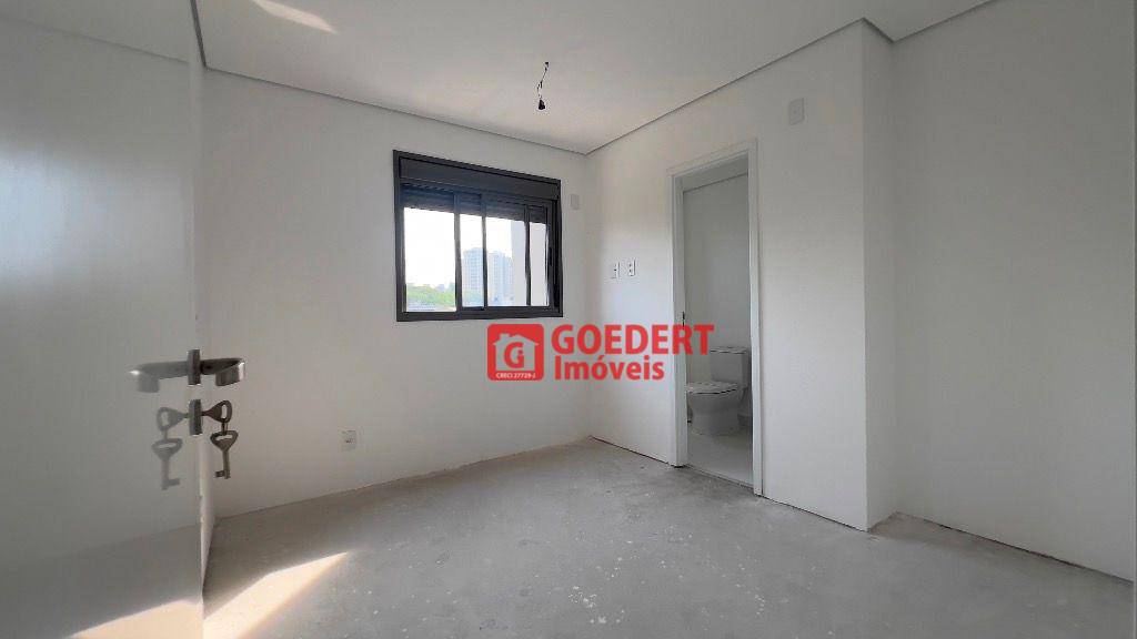 Apartamento à venda com 3 quartos, 150m² - Foto 17