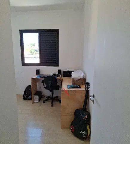 Apartamento à venda com 2 quartos, 77m² - Foto 19