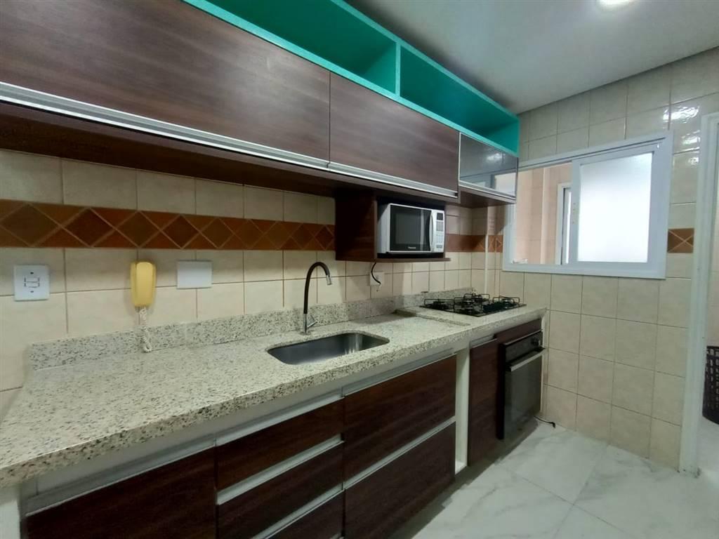 Apartamento à venda com 2 quartos, 80m² - Foto 11