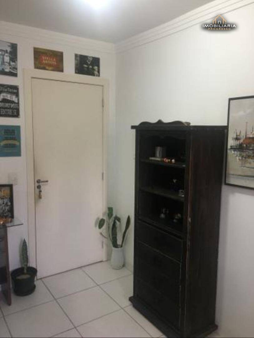 Apartamento à venda com 2 quartos, 46m² - Foto 4