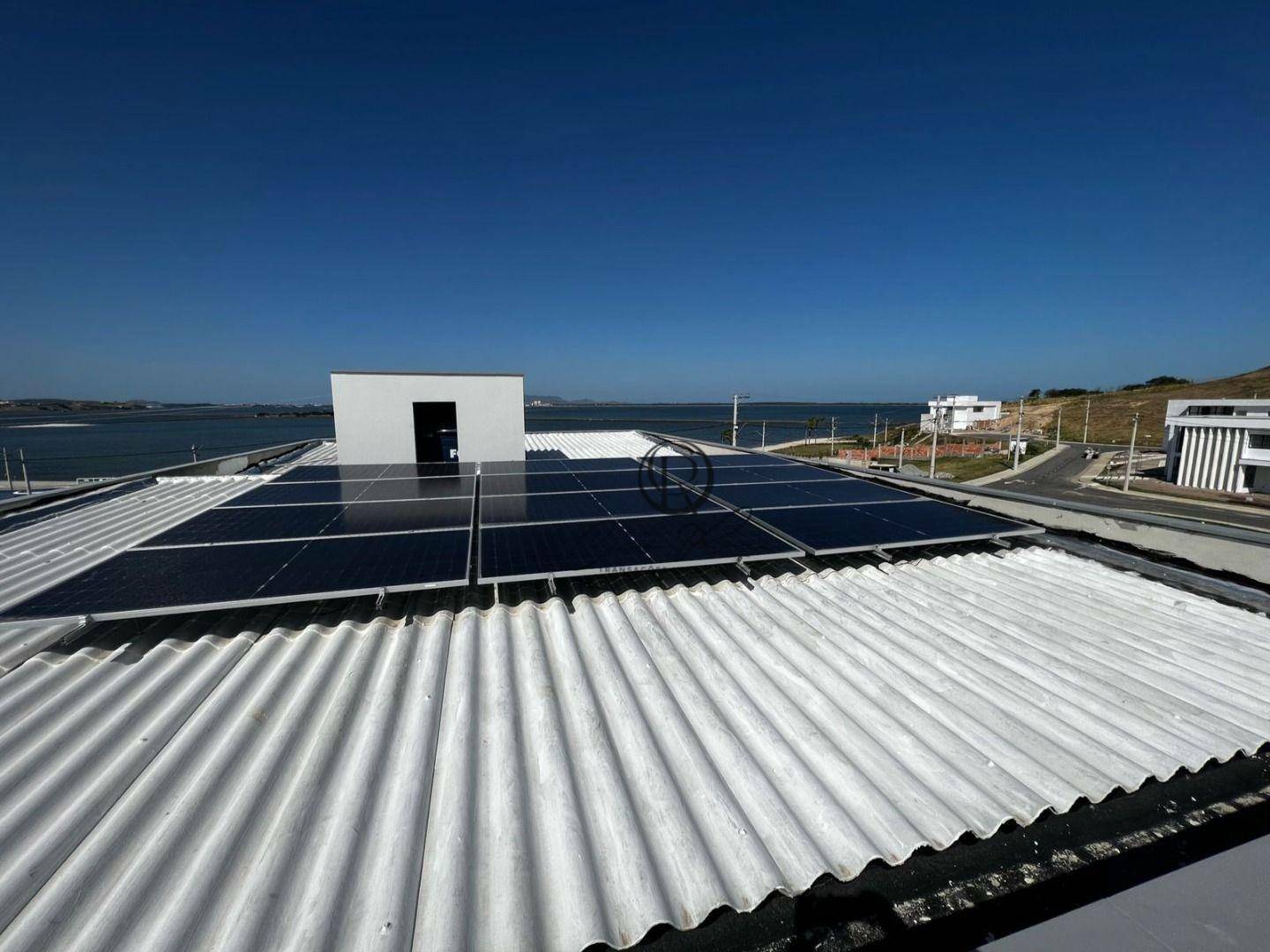 Casa de Condomínio à venda com 4 quartos, 300m² - Foto 17