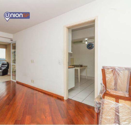 Apartamento à venda com 3 quartos, 100m² - Foto 2