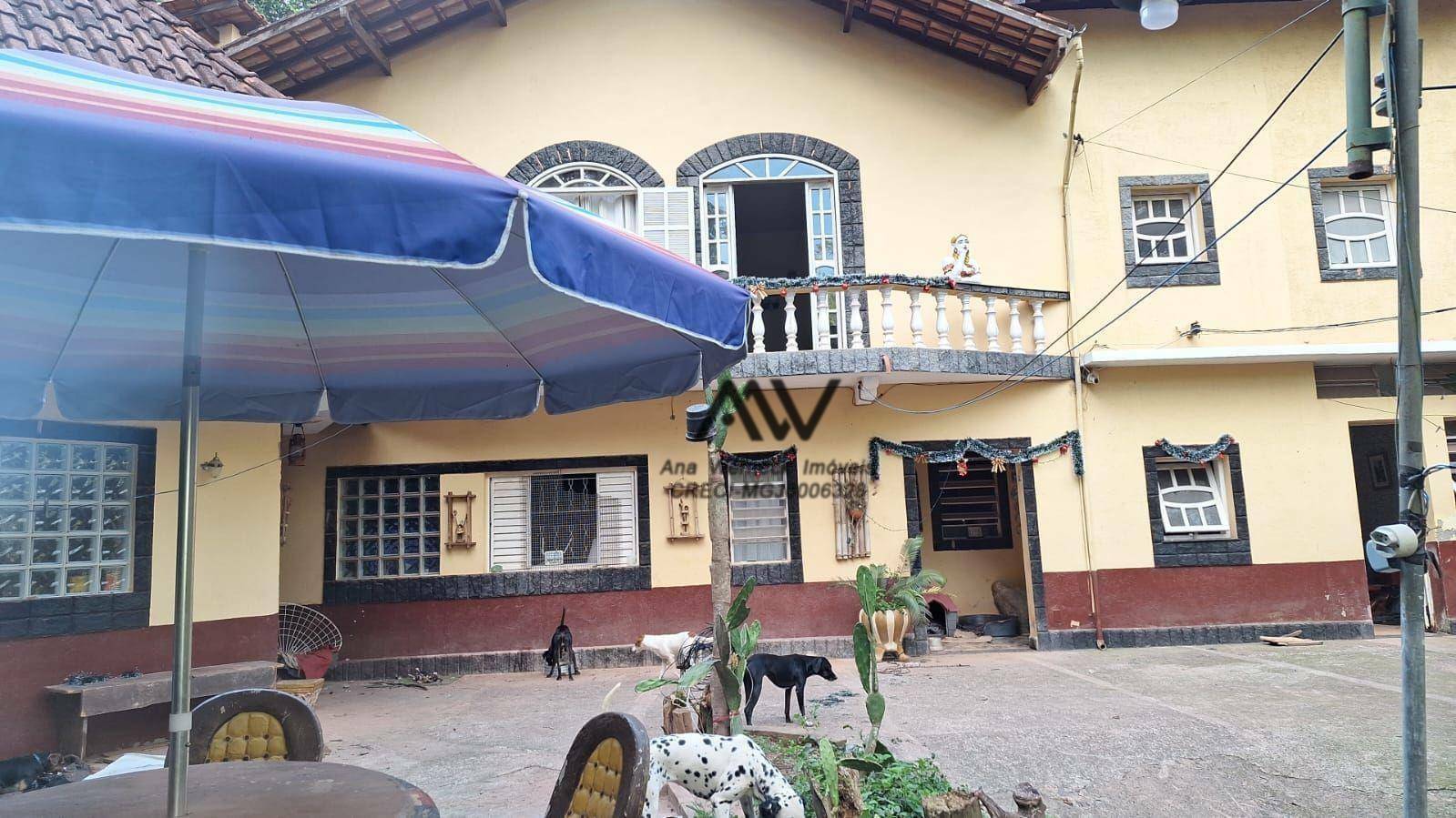 Casa à venda com 4 quartos, 297m² - Foto 8