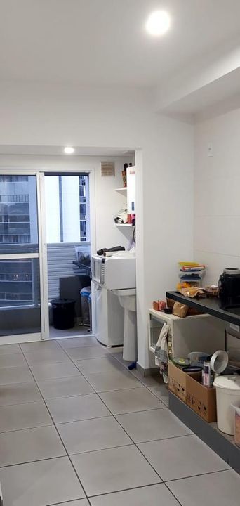 Apartamento à venda com 2 quartos, 67m² - Foto 13