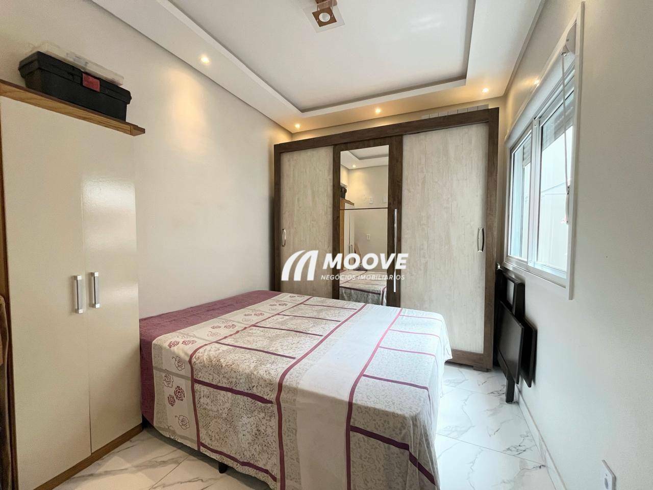 Casa à venda com 2 quartos, 60m² - Foto 11