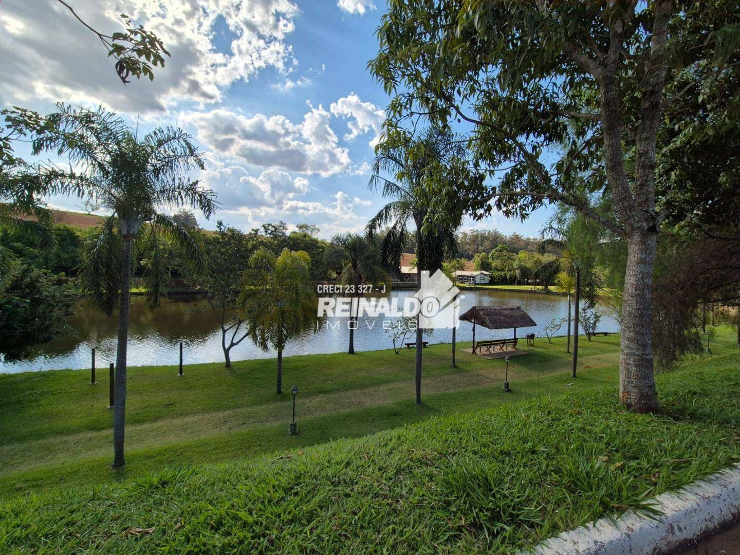 Casa de Condomínio à venda e aluguel com 3 quartos, 370m² - Foto 47