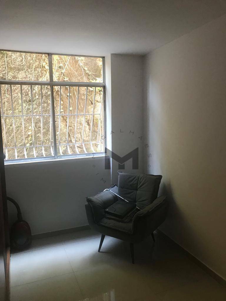 Apartamento à venda com 2 quartos, 53m² - Foto 4