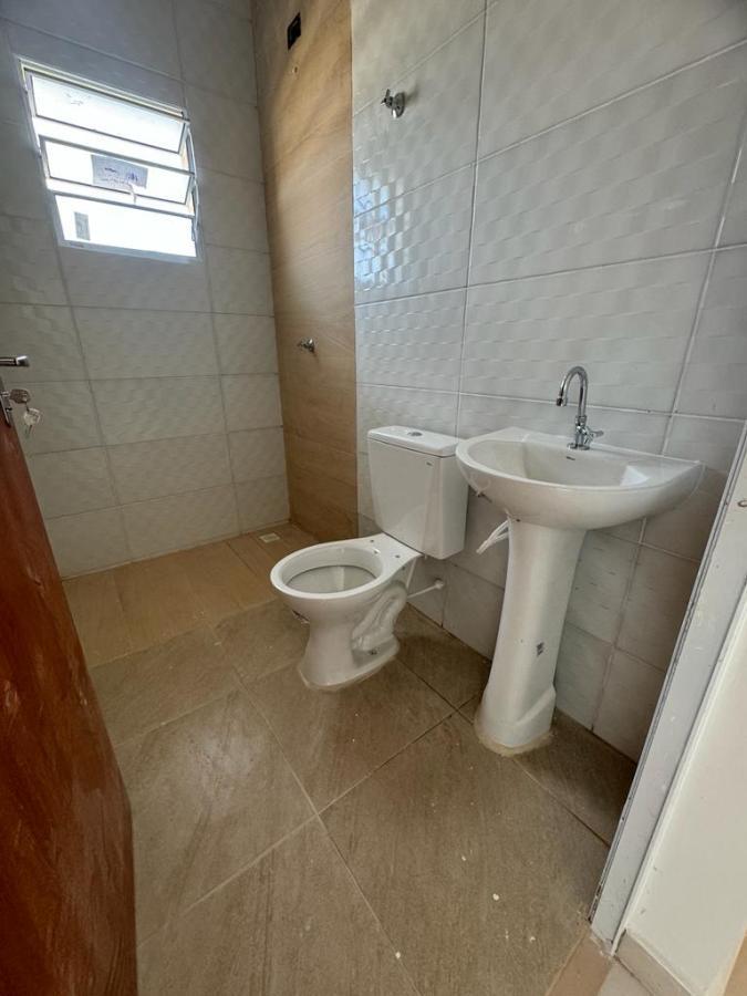 Casa à venda com 2 quartos, 59m² - Foto 12