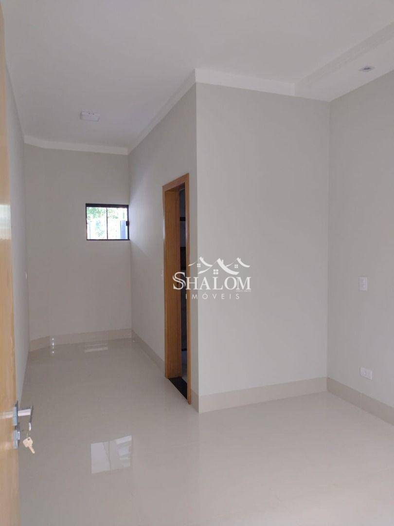 Casa à venda com 3 quartos, 121m² - Foto 12