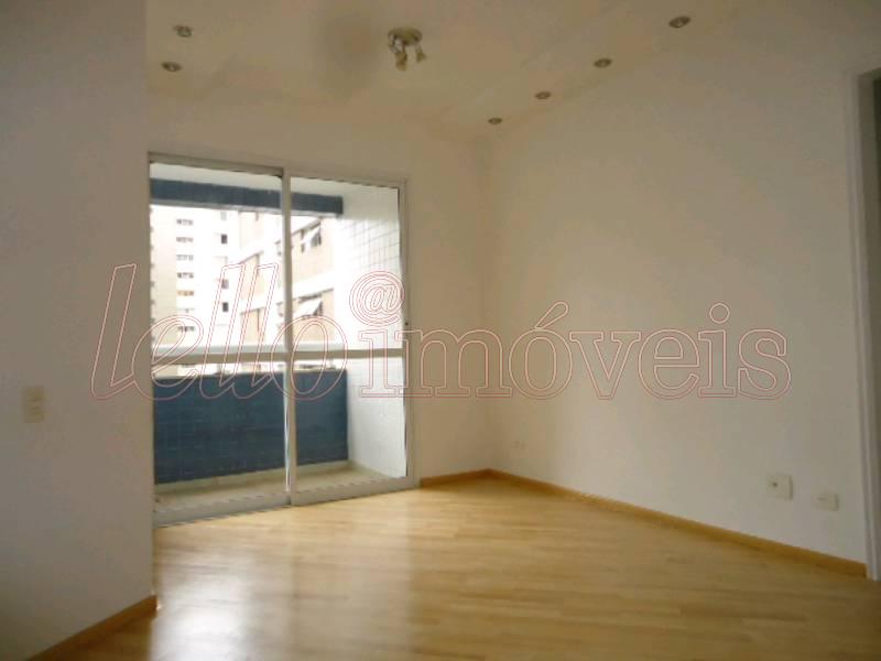 Apartamento para alugar com 2 quartos, 69m² - Foto 2