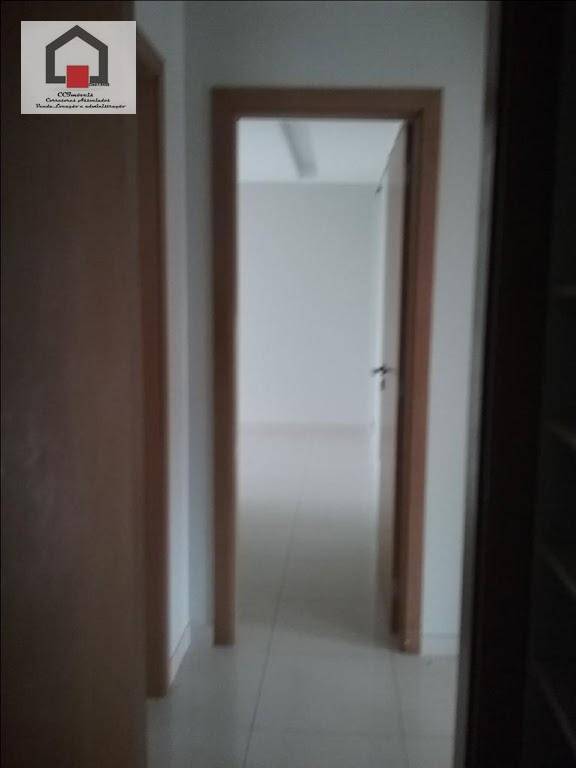 Apartamento à venda com 3 quartos, 198m² - Foto 18