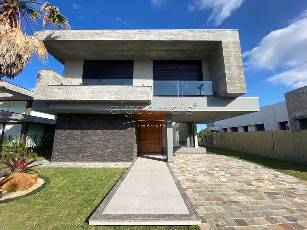 Casa de Condomínio à venda com 5 quartos, 251m² - Foto 4