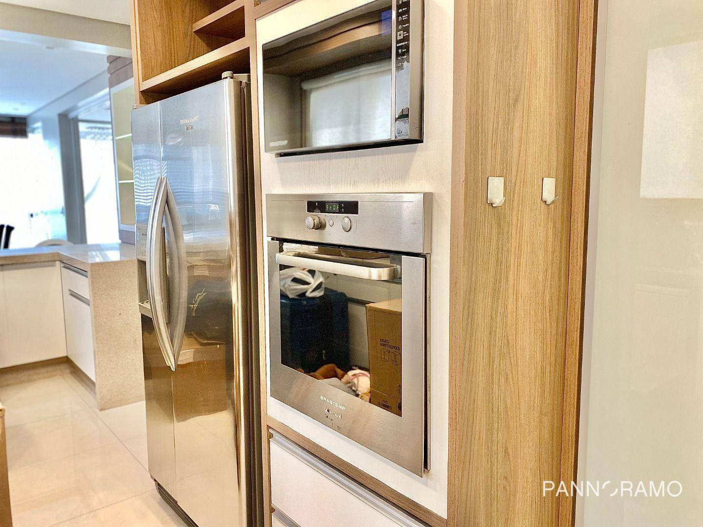 Apartamento para alugar com 2 quartos, 183m² - Foto 24