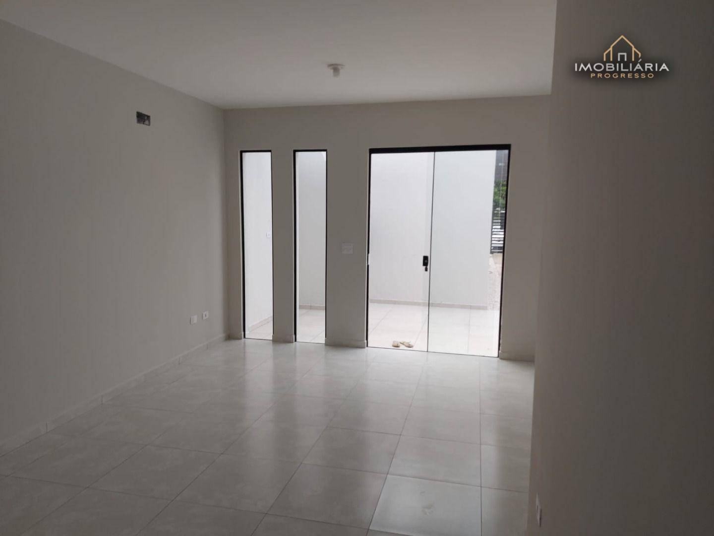 Casa à venda com 3 quartos, 65m² - Foto 6