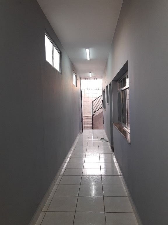 Sobrado à venda com 4 quartos, 250m² - Foto 44